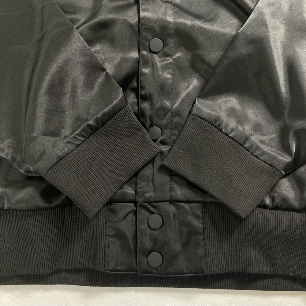 Adidas Men's Varsity Bomber Jacket in Black Shimo Size M - Picture 14 of 16
